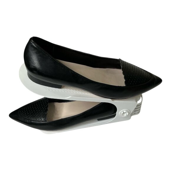 Cole Haan Women's Grand.OS Black Scalloped Perforated Leather Pointy Toe Size 8B - Picture 8 of 11